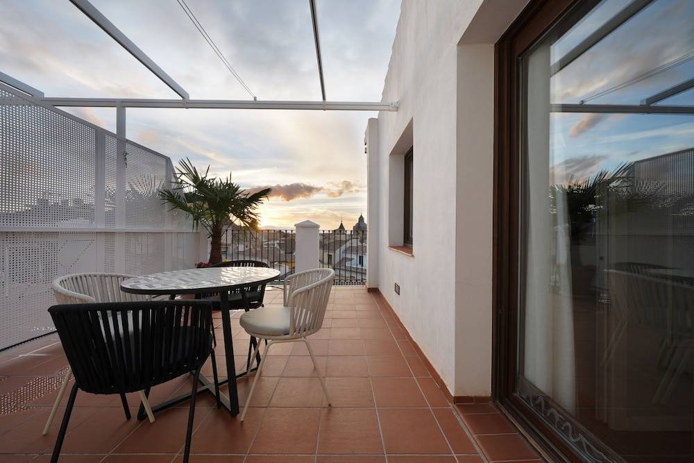 Numa Granada Vega 1