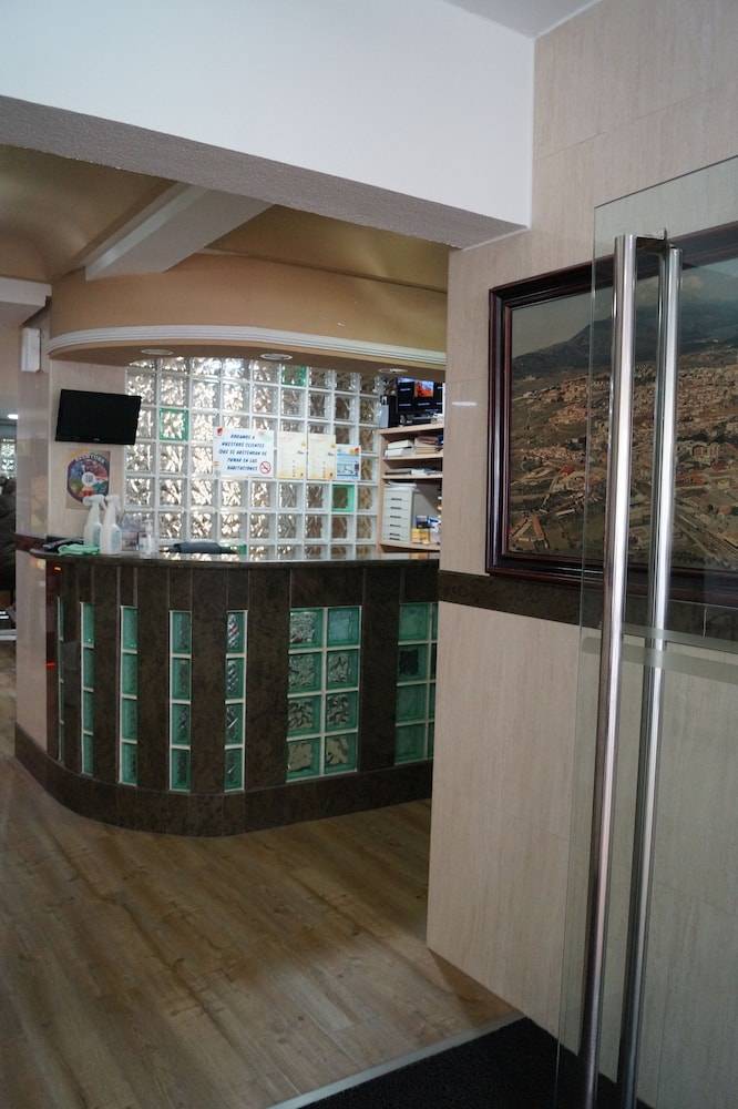 Hostal Real 2