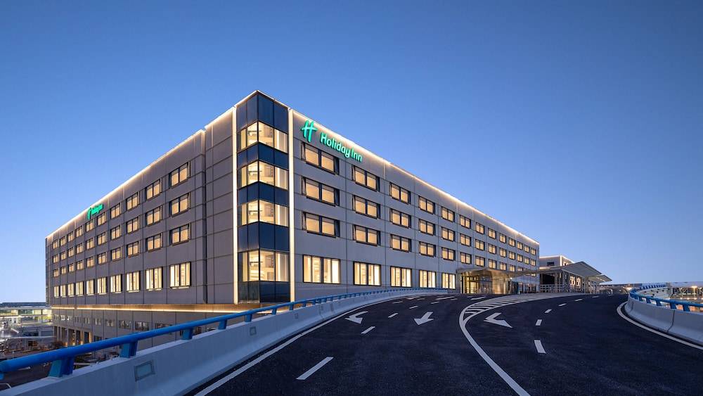 Holiday Inn Shanghai Pudong Airport, an IHG Hotel 1