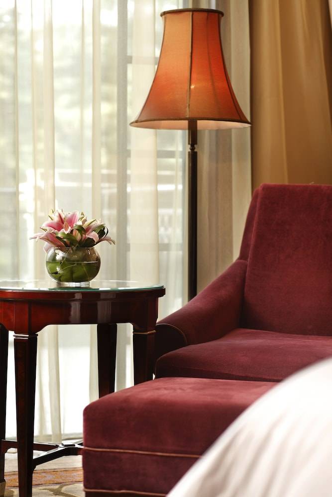 InterContinental Hotels SHANGHAI RUIJIN by IHG 2
