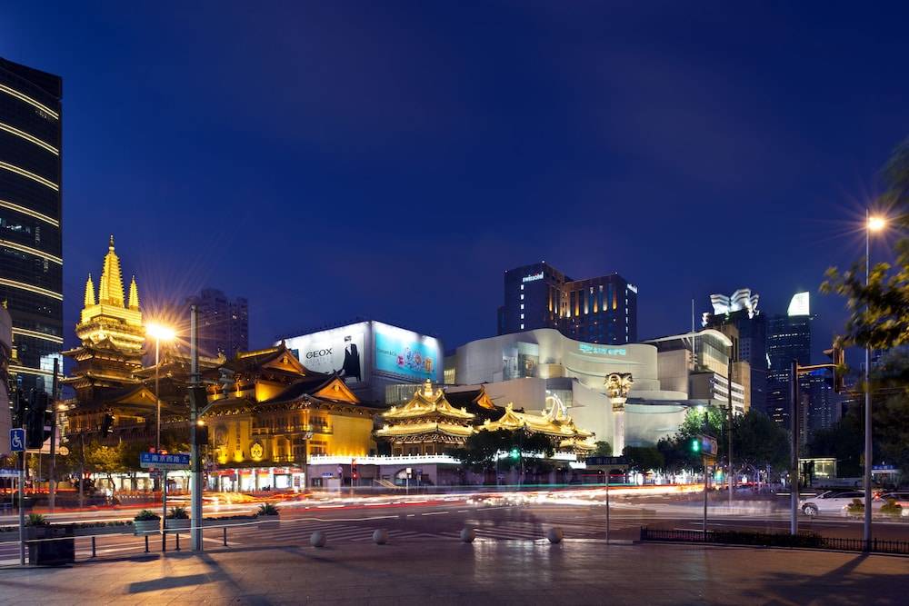 Swissôtel Grand Shanghai 1