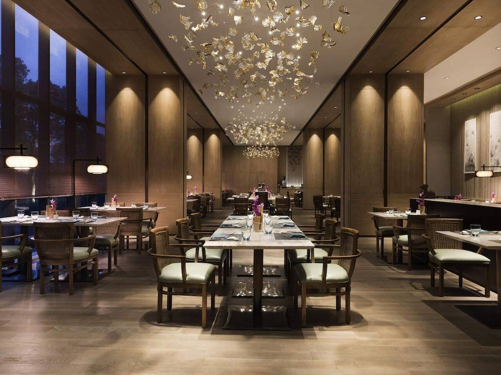 Novotel Shanghai Clover 1