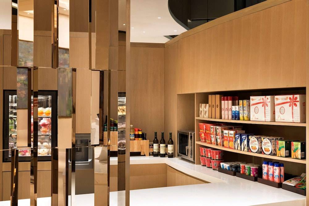 Hyatt Place Shanghai Hongqiao CBD 2