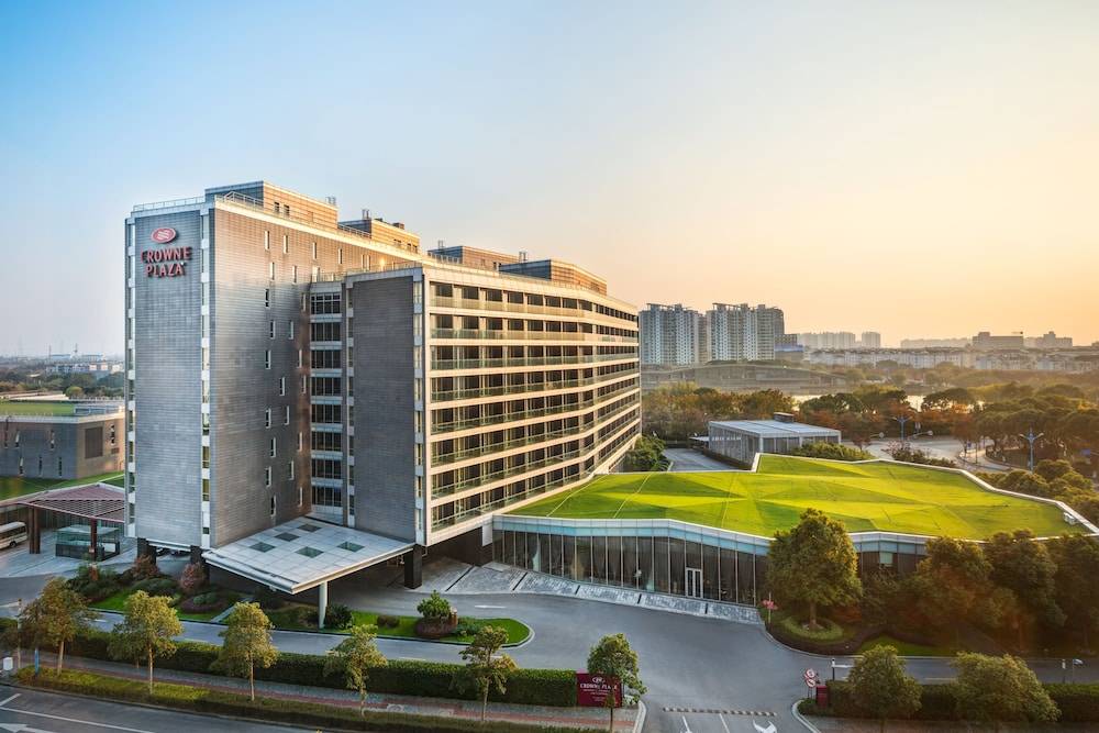 Crowne Plaza SHANGHAI XIAYANG LAKE by IHG 1