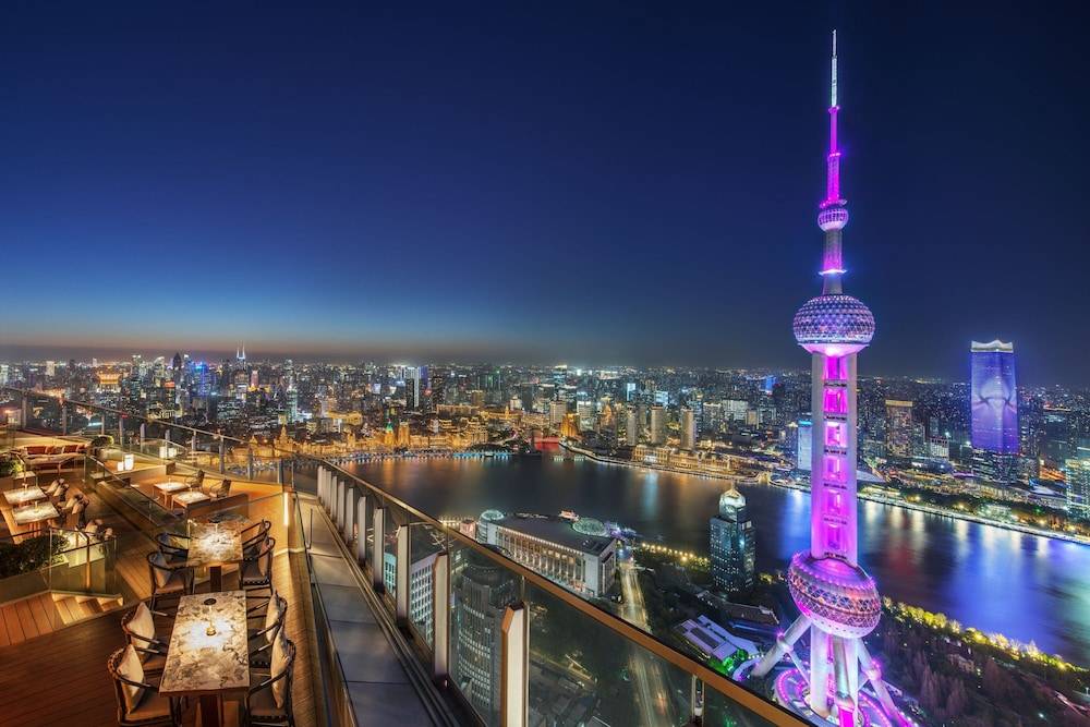 The Ritz-Carlton Shanghai, Pudong 1