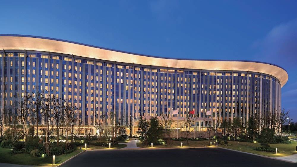 InterContinental Hotels SHANGHAI HONGQIAO NECC by IHG 1