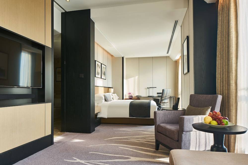 InterContinental Hotels SHANGHAI HONGQIAO NECC by IHG 2