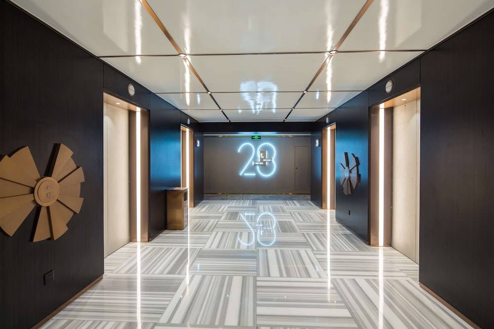 Golden Tulip Shanghai Hongqiao- A Louvre Hotel 2