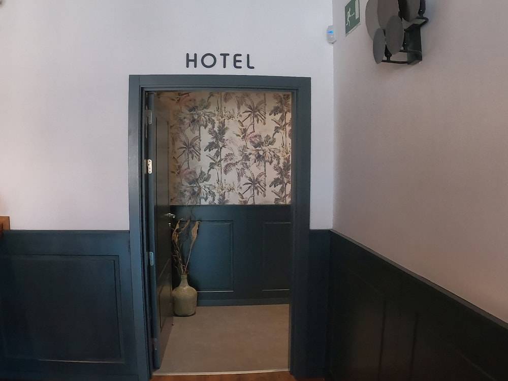 HOTEL IBERUM 2