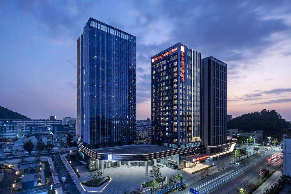 Hilton Garden Inn Shenzhen Airport 1