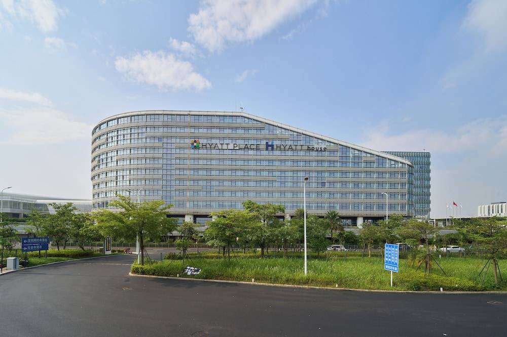 Hyatt Place Shenzhen Airport 1