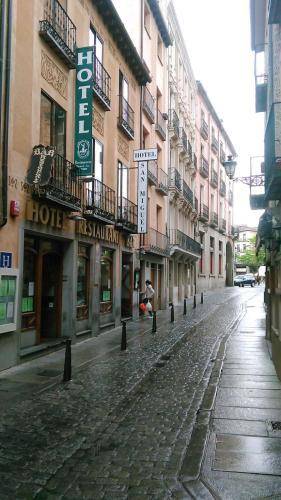 San Miguel 1