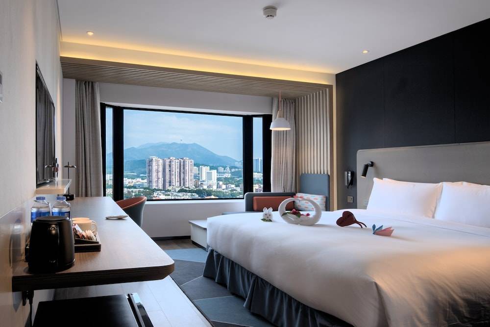Holiday Inn Express Shenzhen Dongmen by IHG 2