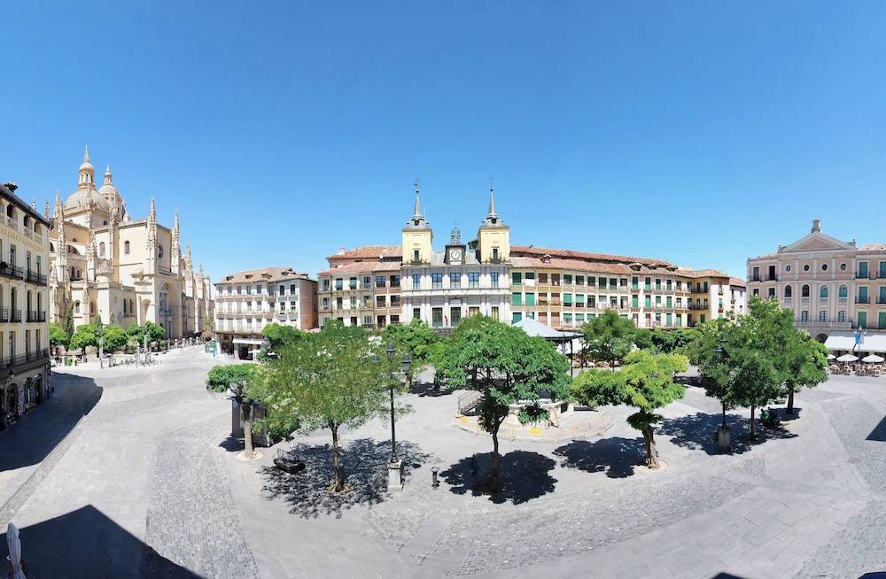 Hotel Infanta Isabel by Recordis Hotels 1