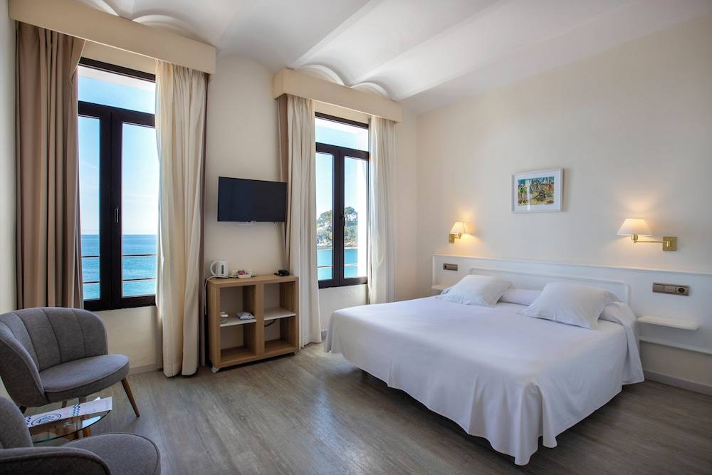 Hotel Llafranch 1