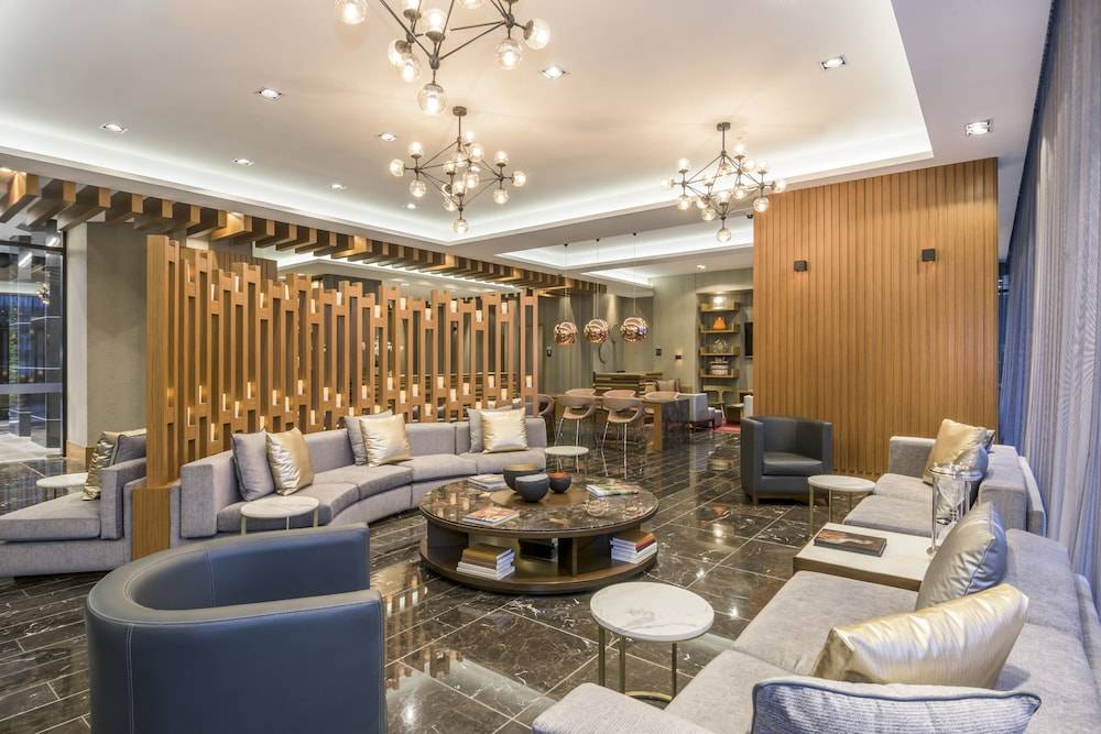 Courtyard by Marriott Bogota Airport 2