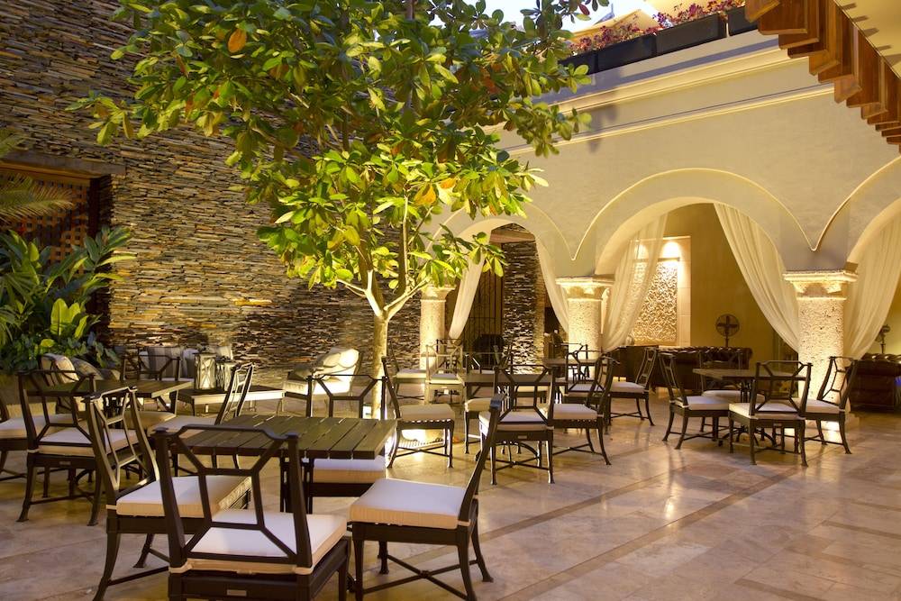 Bastión Luxury Hotel 1