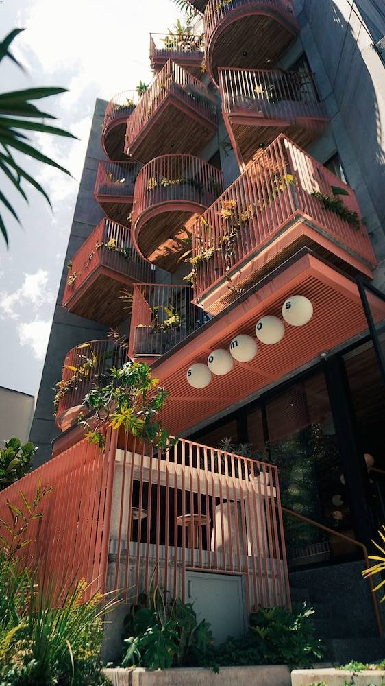 The Somos Bold Hotel 1