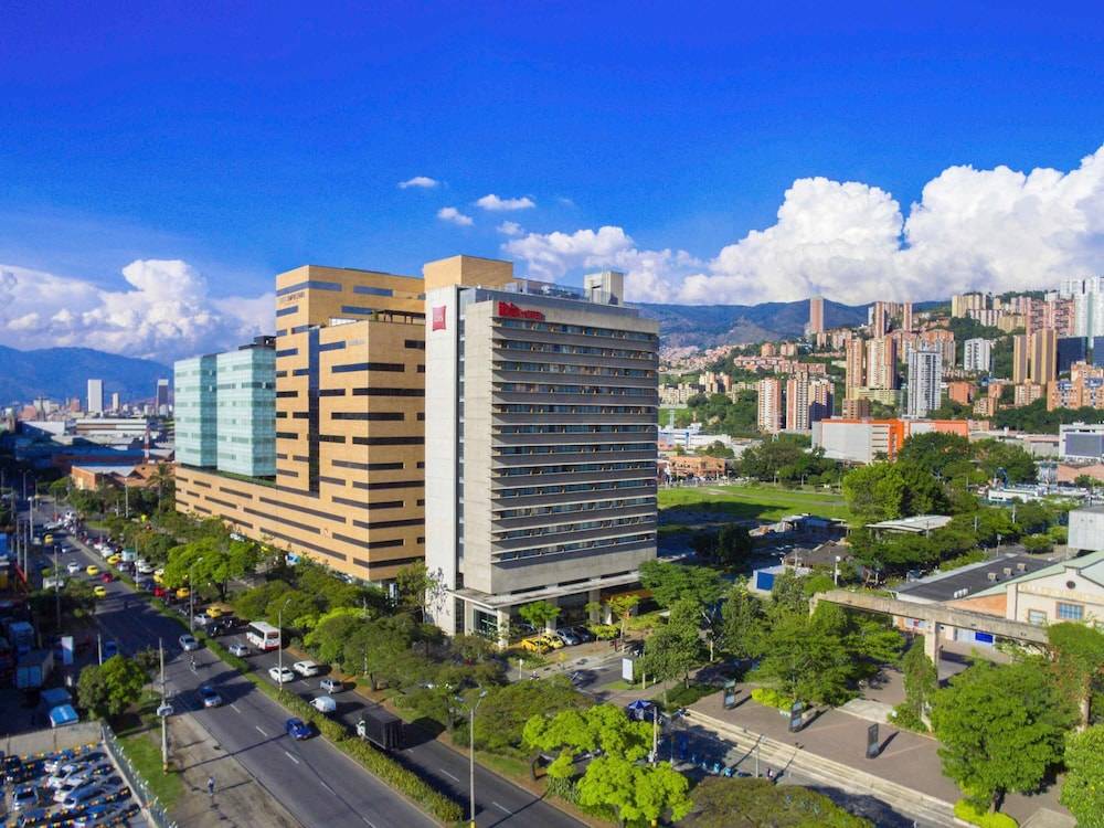 ibis Medellin 1