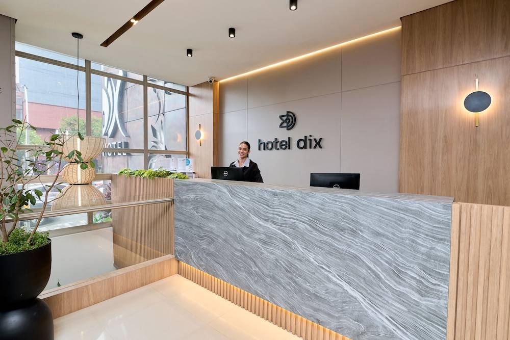Hotel Dix 2