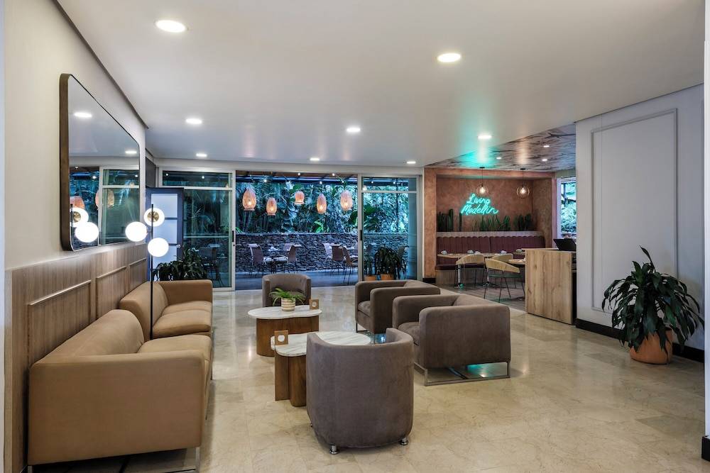 Hotel Poblado Alejandria 2