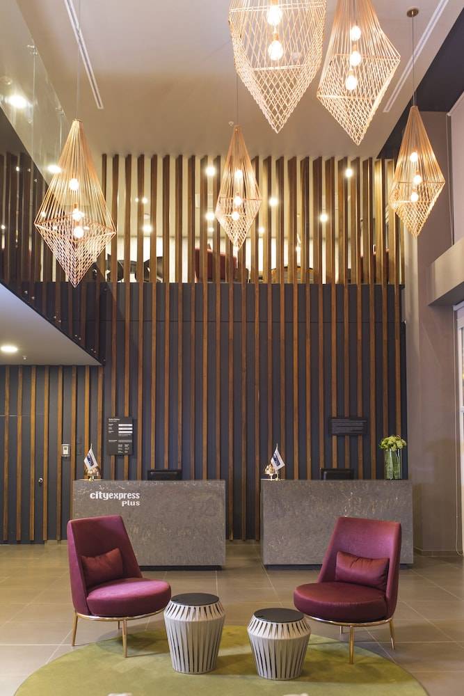 City Express Plus by Marriott Medellín Colombia 2