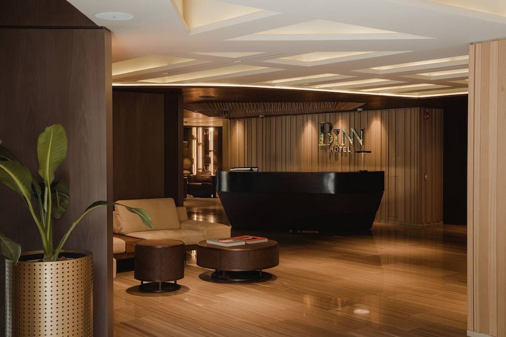 Binn Hotel 2