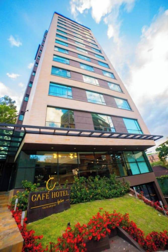 Cafe Hotel Medellín 1