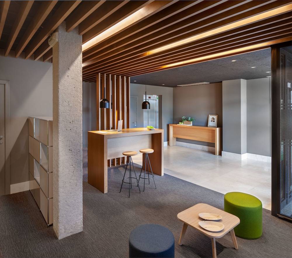ibis Styles Pamplona Noain 2