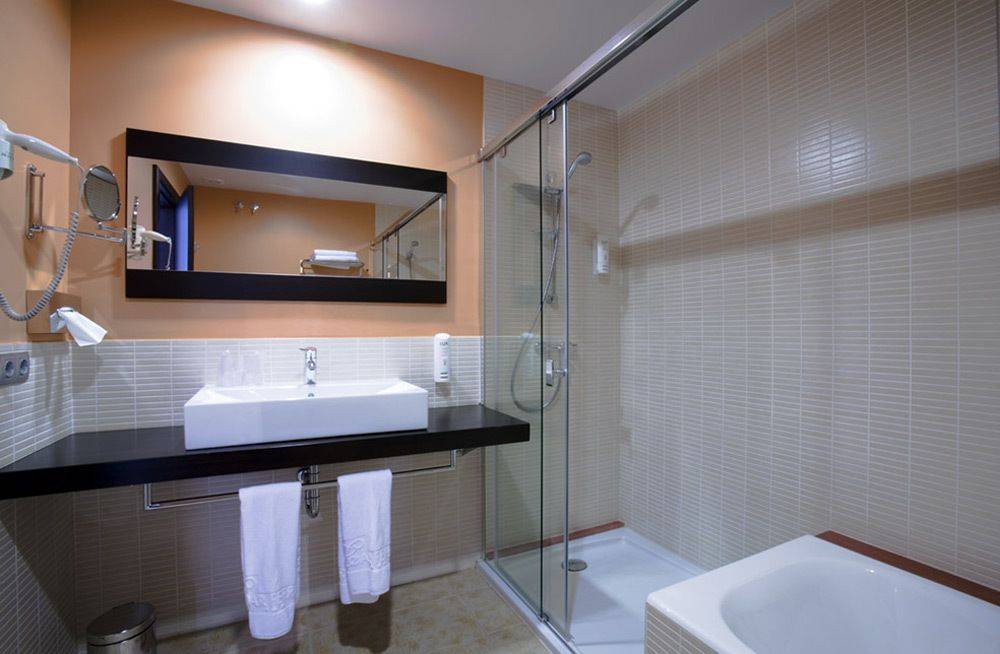 Hotel Loar Ferreries 1