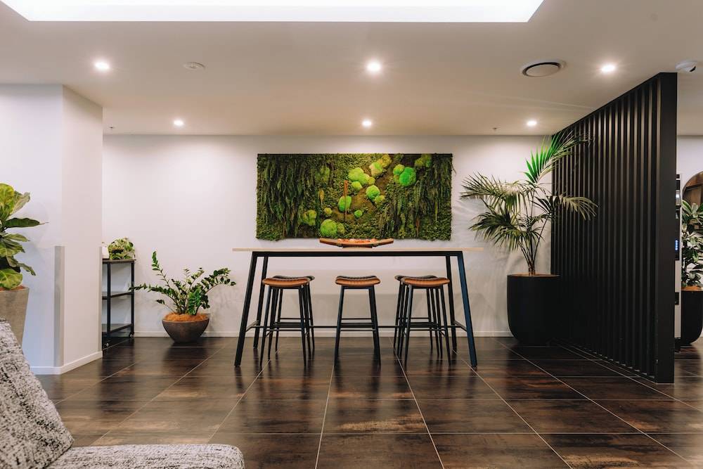 Ramada by Wyndham Newmarket Auckland 1