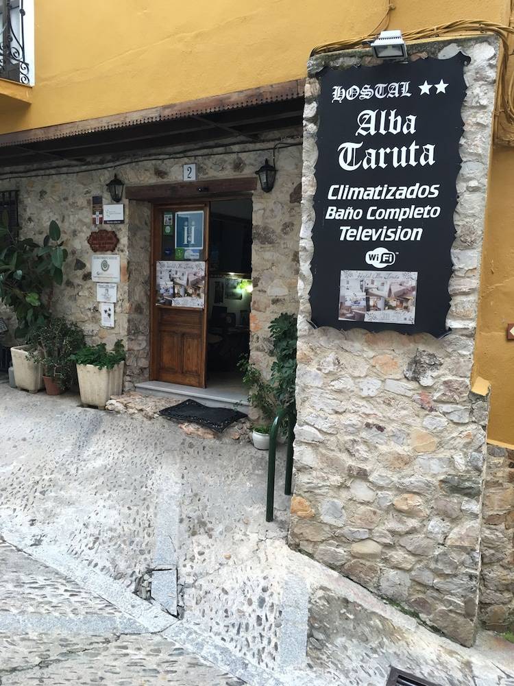 Hostal Alba Taruta 1