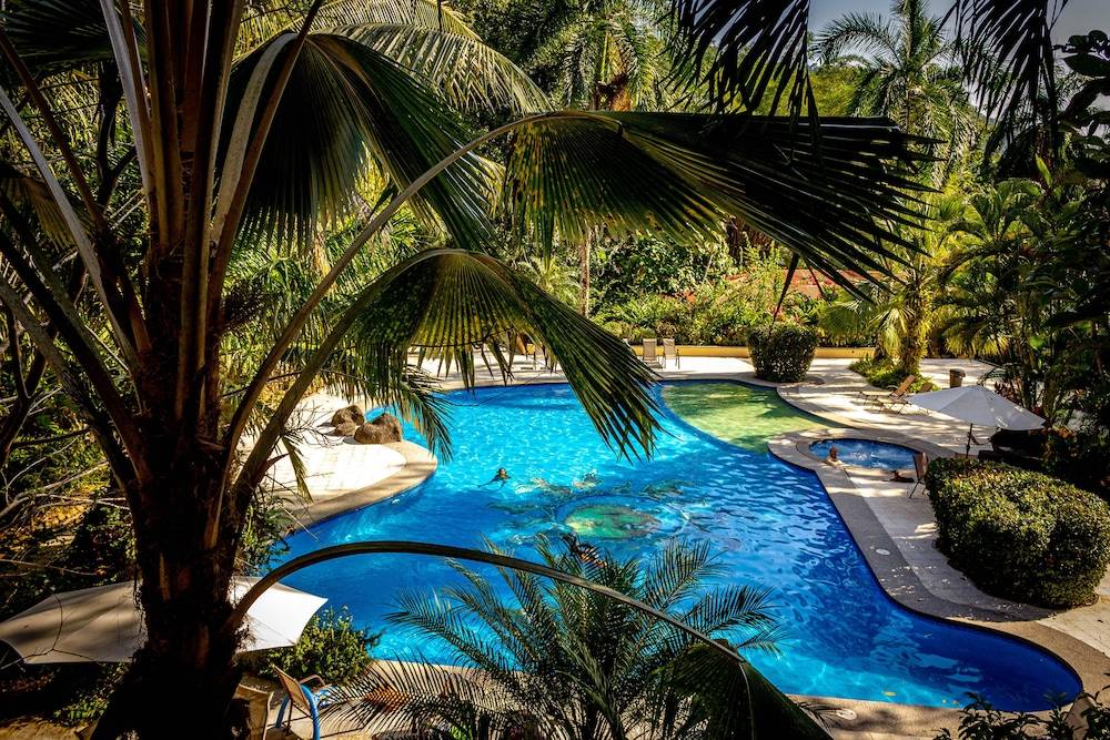 Jaco Hotel Docelunas 1