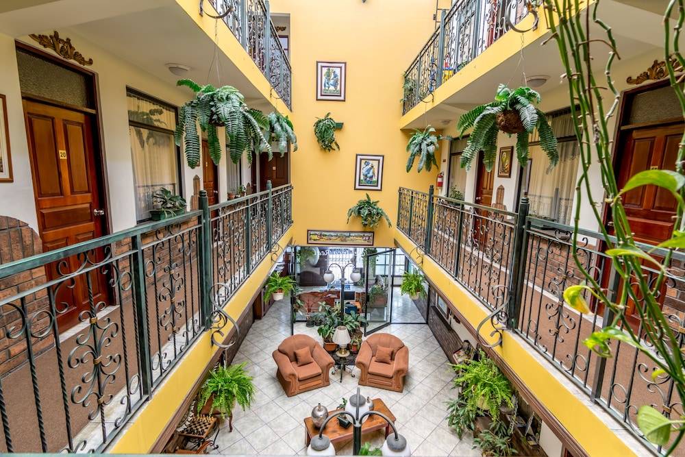 Hotel Amón Real Costa Rica 1