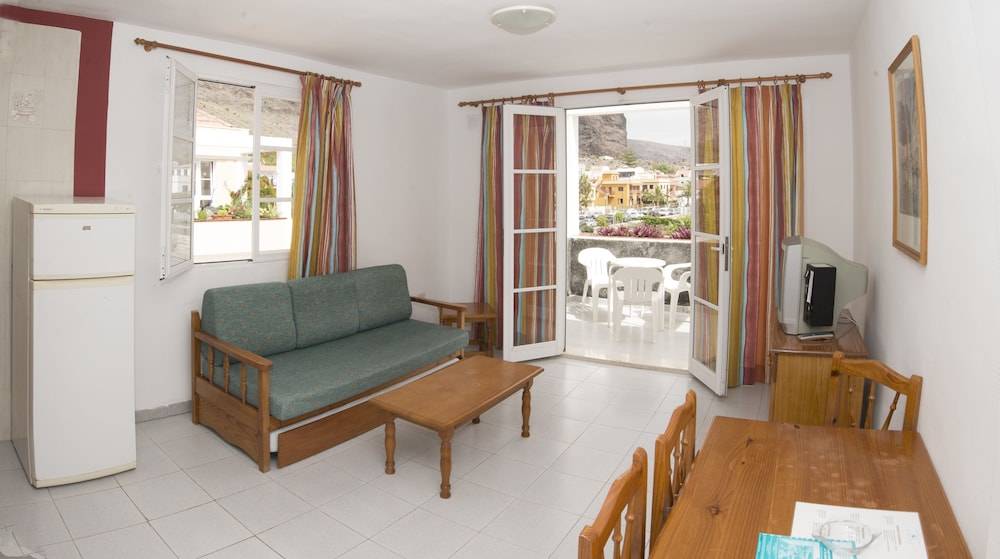 Apartamentos Checkin Laurisilva ** 2