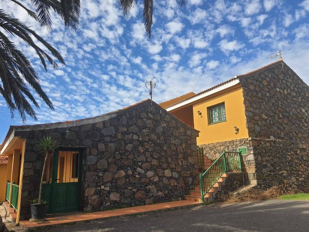 Casas Rurales Amparo Las Hayas 1