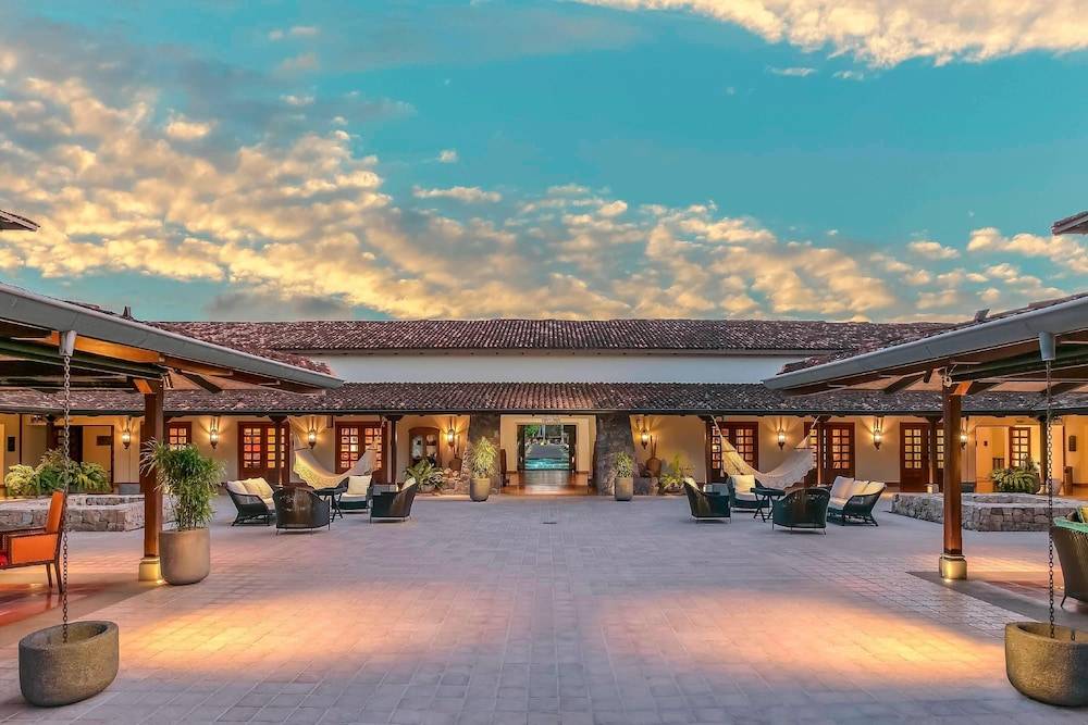 JW Marriott Guanacaste Beach Resort 2