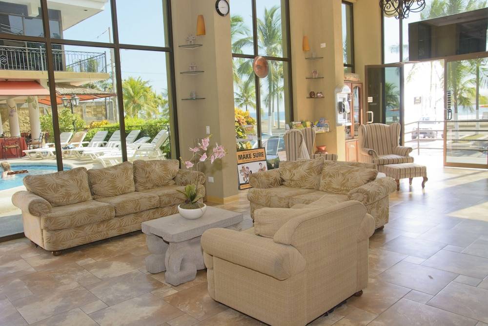 Paradise Jaco Beach Front 2