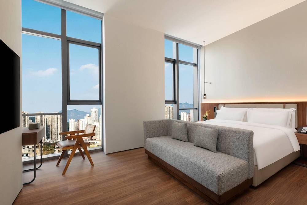 Days Inn by Wyndham Shenzhen Luohu 1