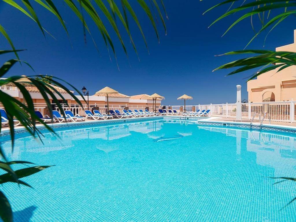 Paradise Court Suites 2