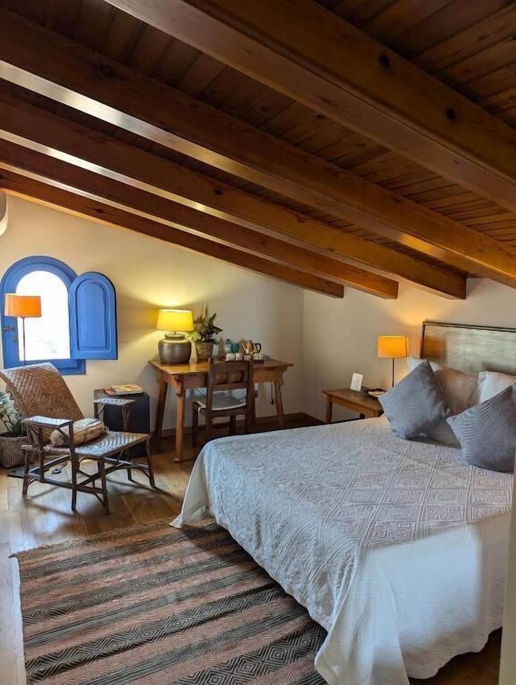 Hostal de la Plaça - Hotel Boutique 1