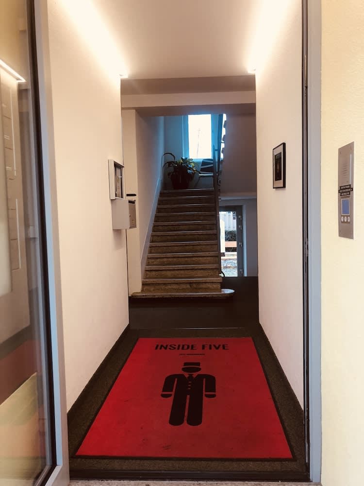 INSIDE Five Hotel 2