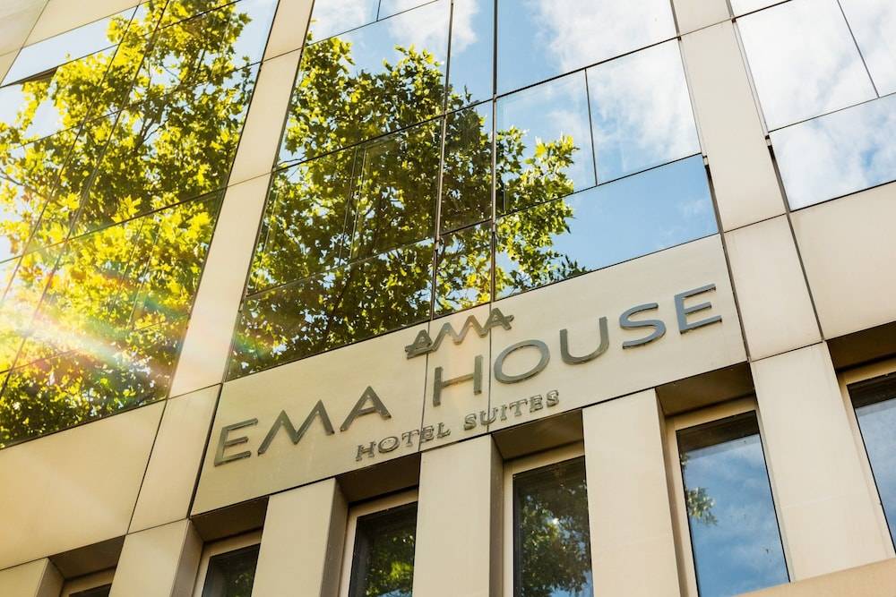EMA House Hotel Suites 1
