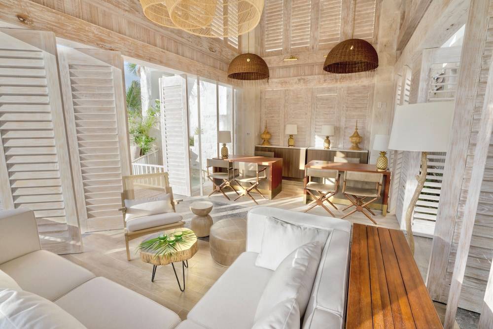 Delek Holbox 2