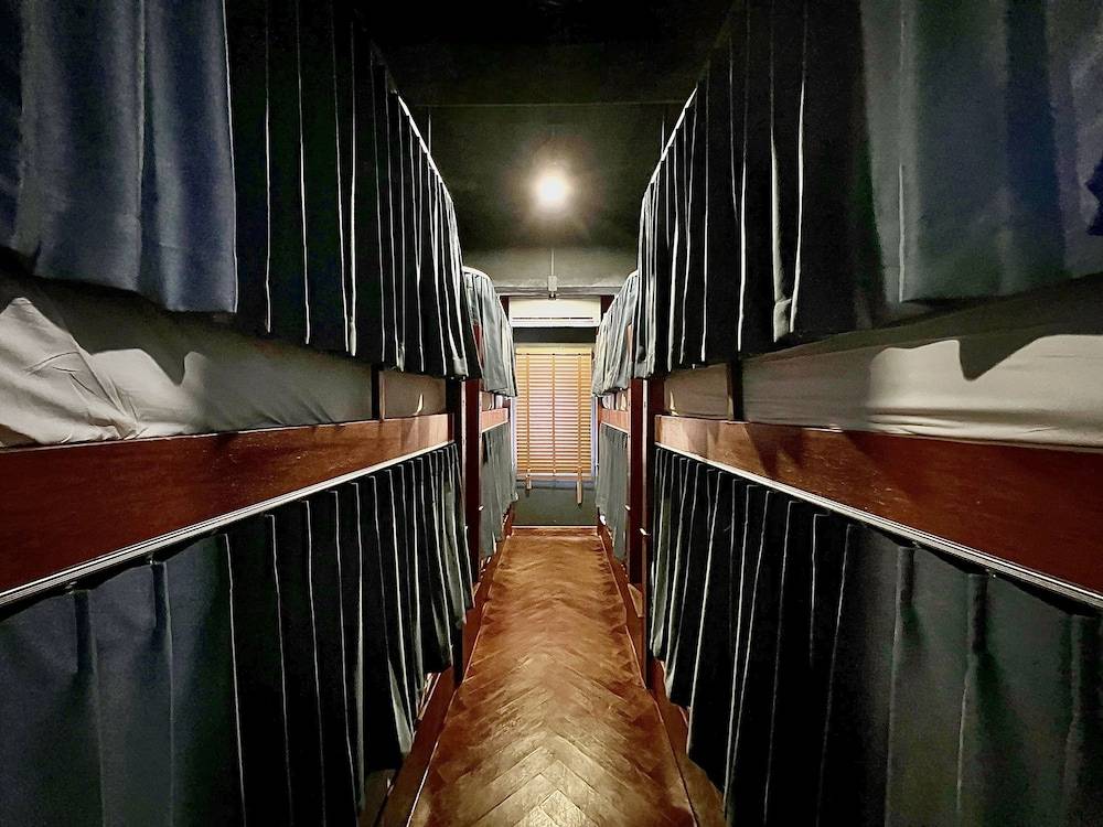 Suneta Hostel Chiangmai 1