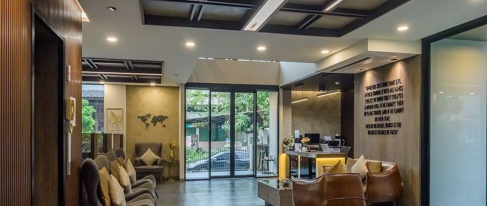 Le Bis Hotel 2