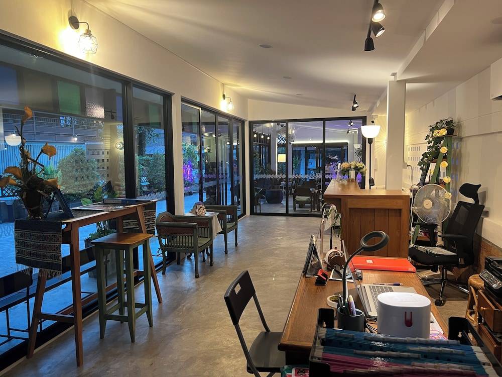 Pha Thai House 2