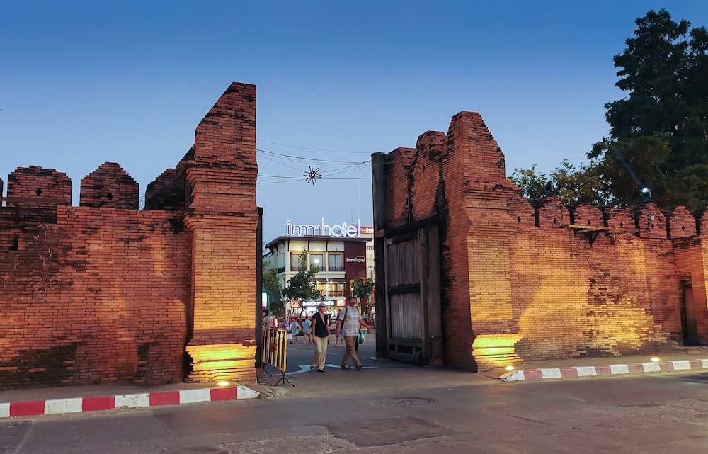 Imm Hotel Thaphae Chiang Mai 1