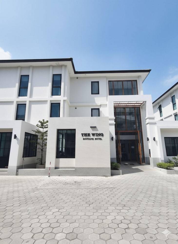 The Wing Boutique Hotel 2