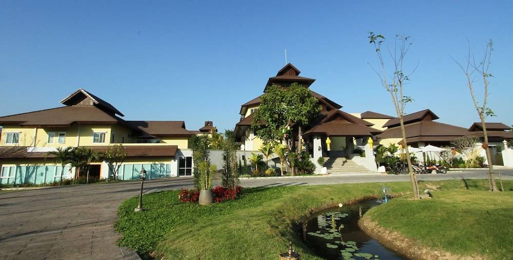 Mountain Creek Wellness Resort Chiangmai 1